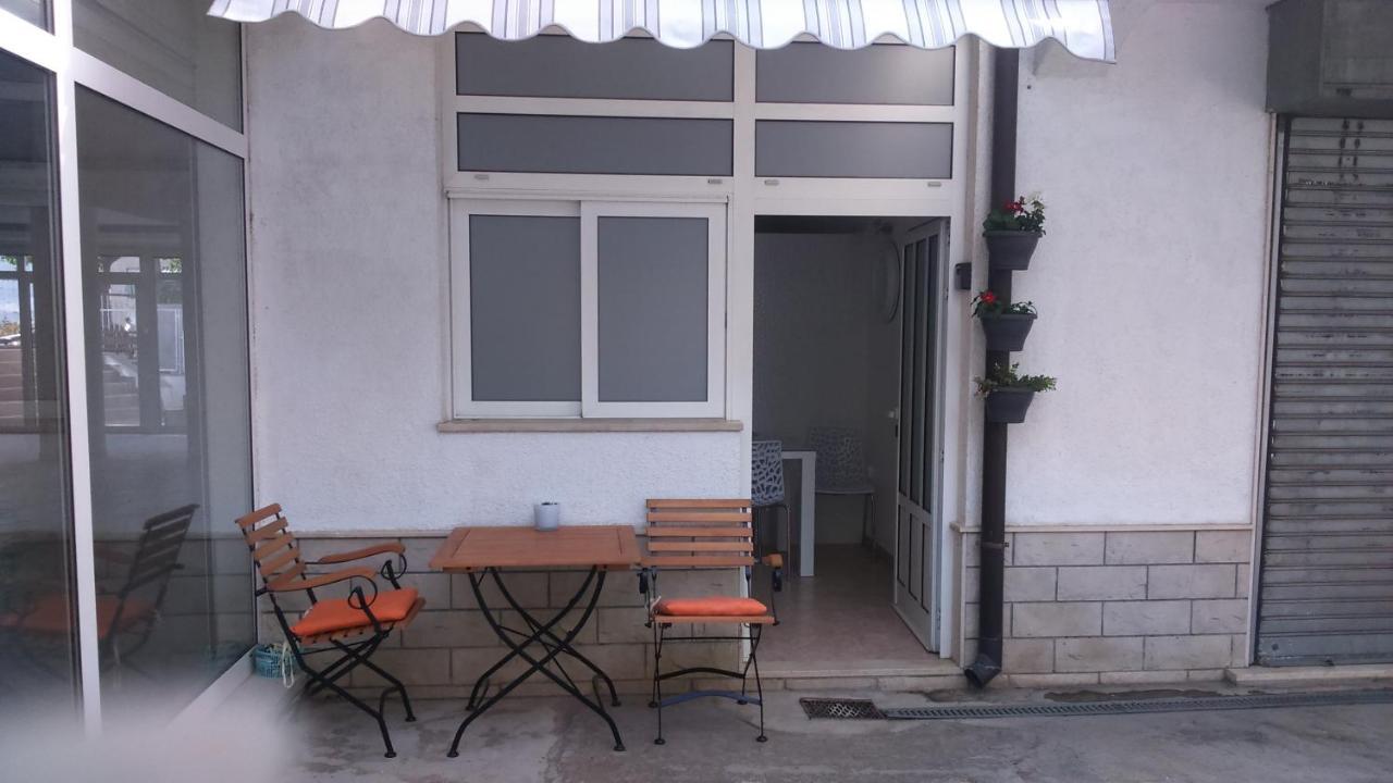 Swiss Holiday 4 Split Luaran gambar