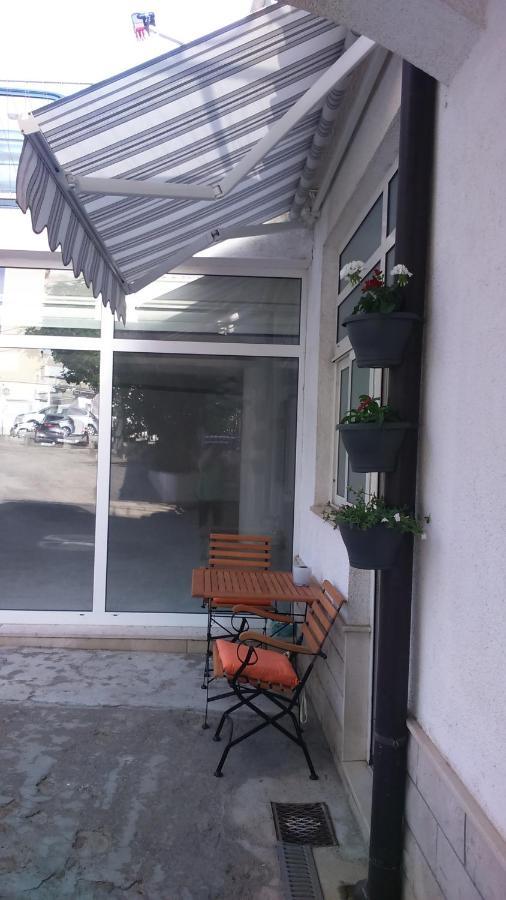 Swiss Holiday 4 Split Luaran gambar
